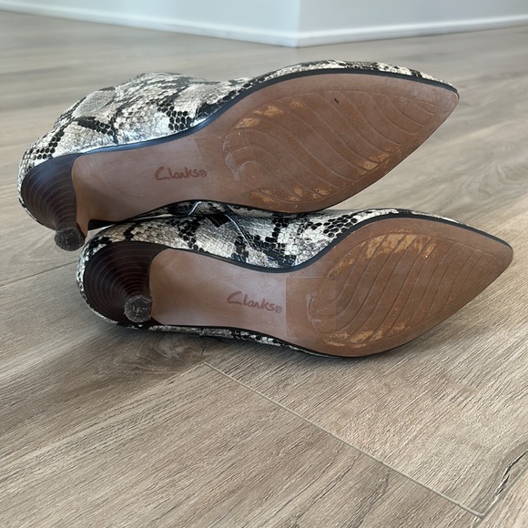 Clarks Linvale Judith ankle boot - Picture 4 of 6